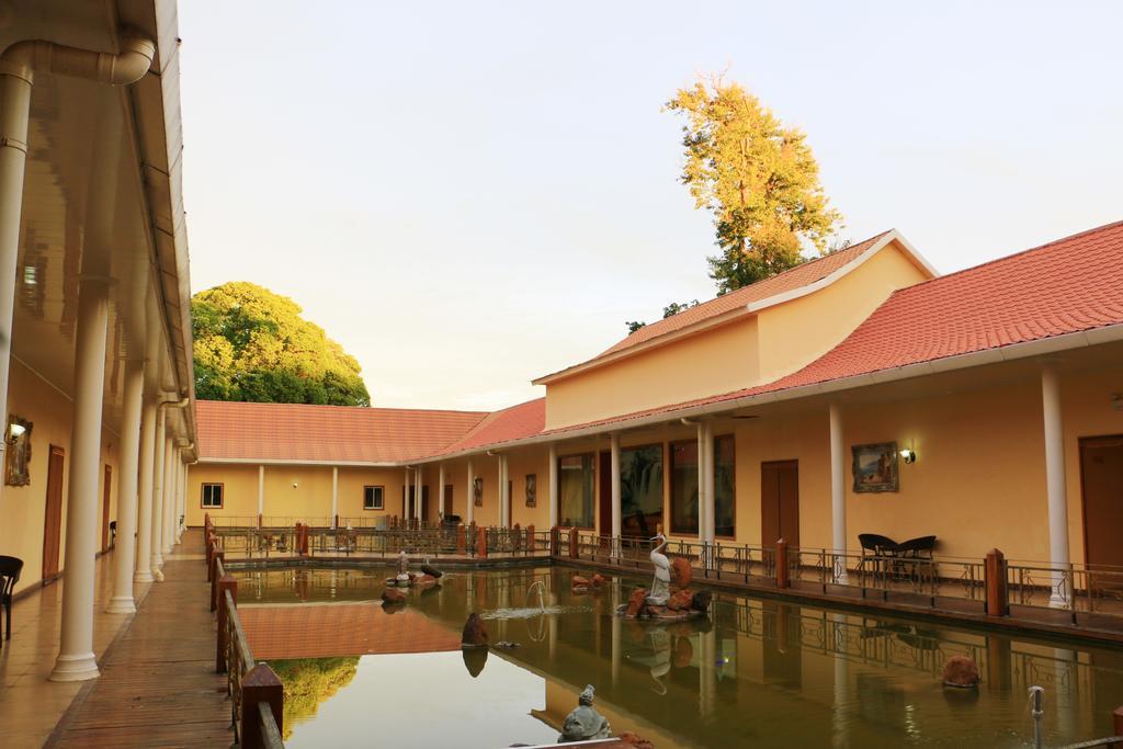 Oriental Swan Hotel Livingstone Luaran gambar